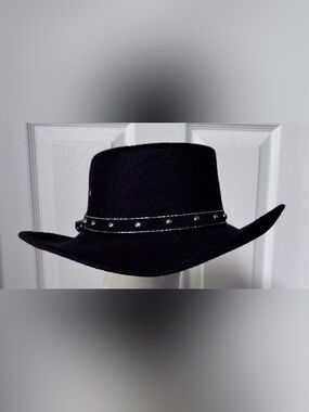 Kids Black Gambler Hat with Studded Band, size 6 1/2